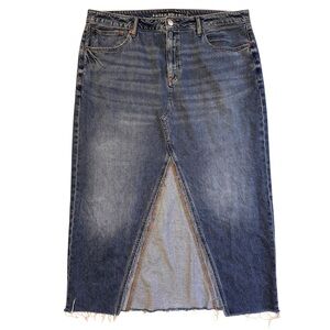 American Eagle Denim Low Rise Maxi Skirt Size 18 Medium Wash Jean Y2K A-Line